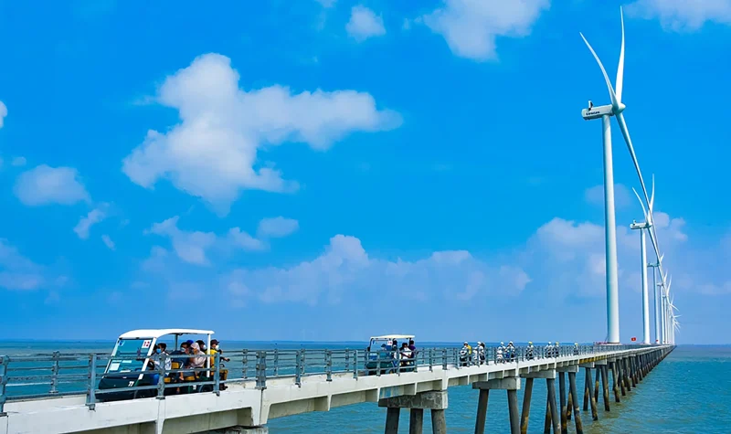 Cánh đồng điện gió Bạc Liêu